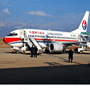 庆阳航空空运航空快运业稳步发展的原因是什么？